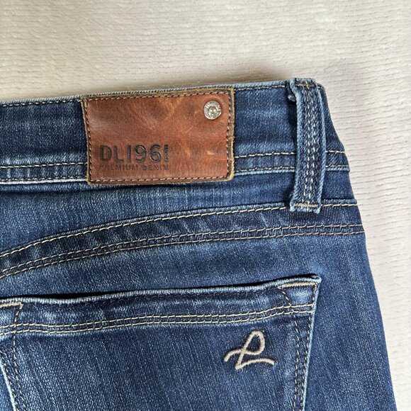 DL1961 Bootcut Jeans Women Size 27 Milano Solo 4-Way Stretch Comfort W28 L32 EUC - Picture 14 of 14